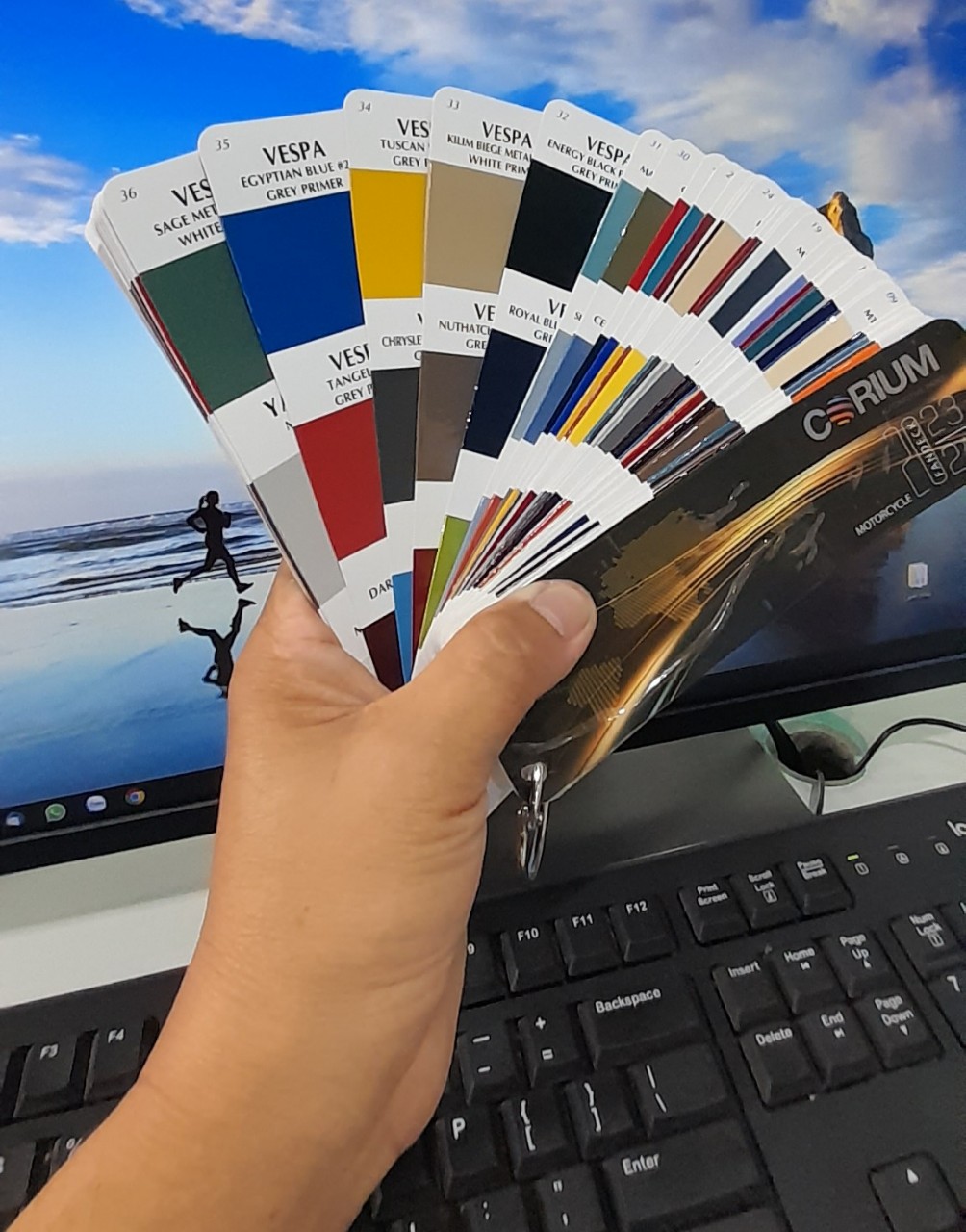 Bộ thẻ Màu Xe Máy
